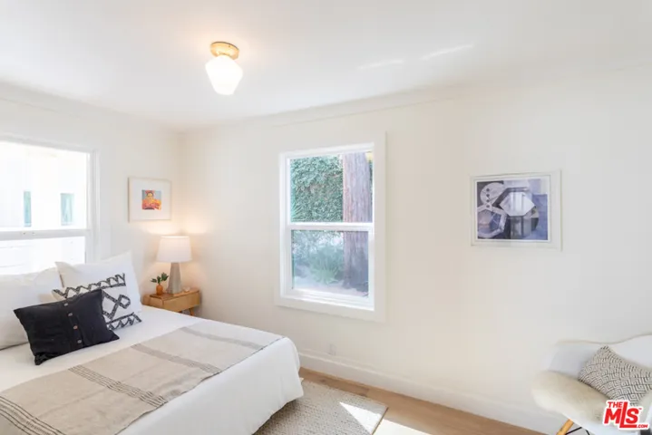 2034 5th Street D, Santa Monica, California 90405