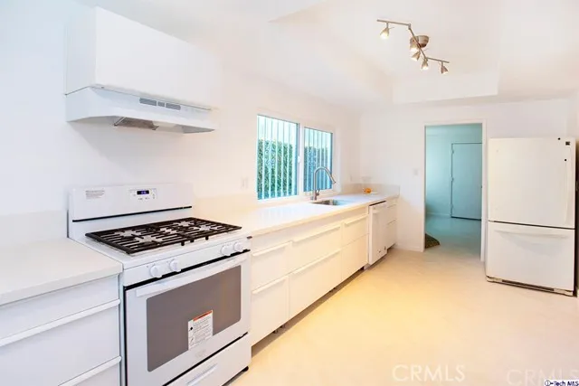 13165 Whistler Avenue, Granada Hills, California 91344