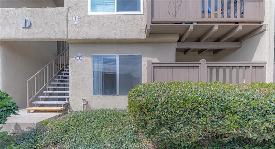 1345 Cabrillo Park Drive D11, Santa Ana, California 92701