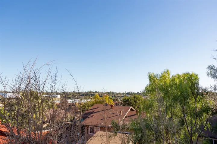 4523 Beverly Glen, Oceanside, California 92056