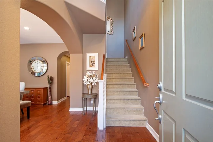 7759 Calle Andar, Carlsbad, California 92009