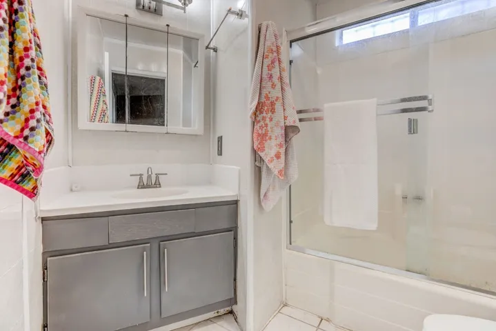 7368 Pomona Way, La Mesa, California 91942