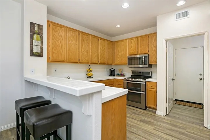3061 Rancho La Presa, Carlsbad, California 92009