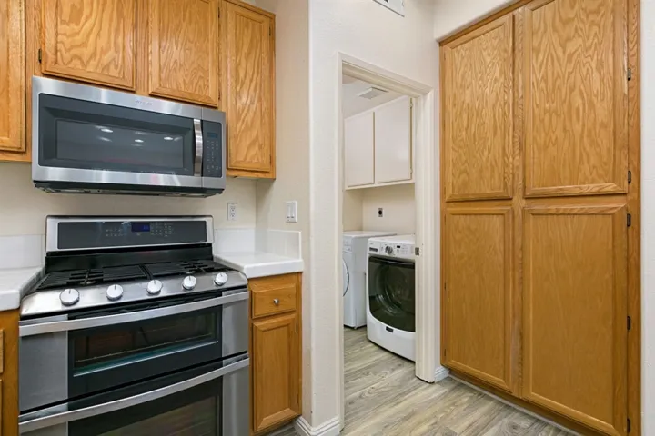 3061 Rancho La Presa, Carlsbad, California 92009