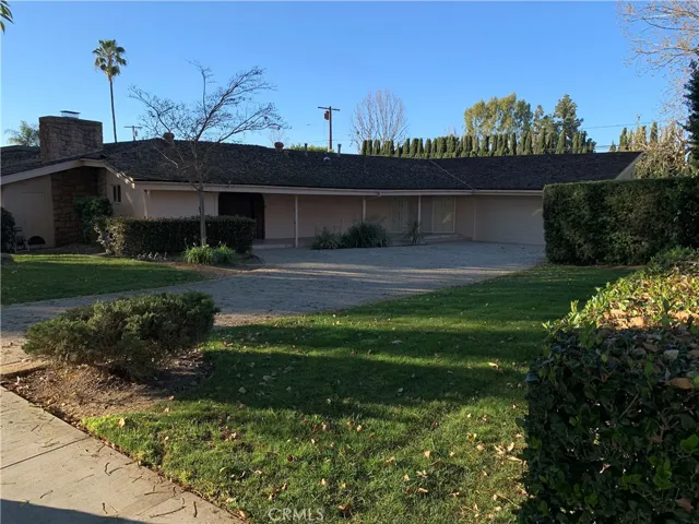 5211 E El Cedral Street, Long Beach, California 90815