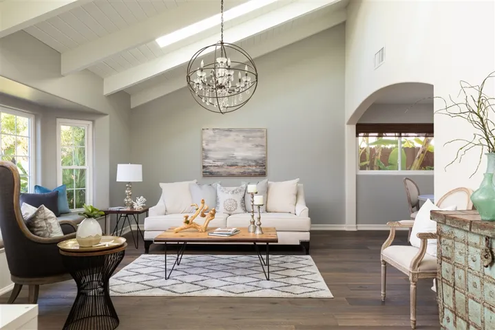 7308 Borla Place, Carlsbad, California 92009
