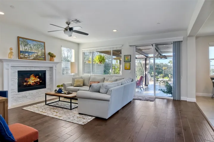 1209 Stratton Drive, Vista, California 92083