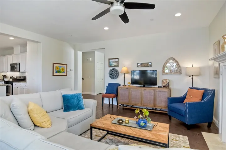 1209 Stratton Drive, Vista, California 92083