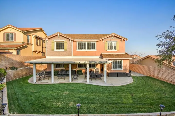 4840 Thornbush Way, Fontana, California 92336