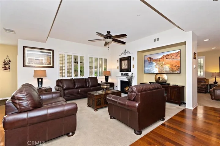 4840 Thornbush Way, Fontana, California 92336