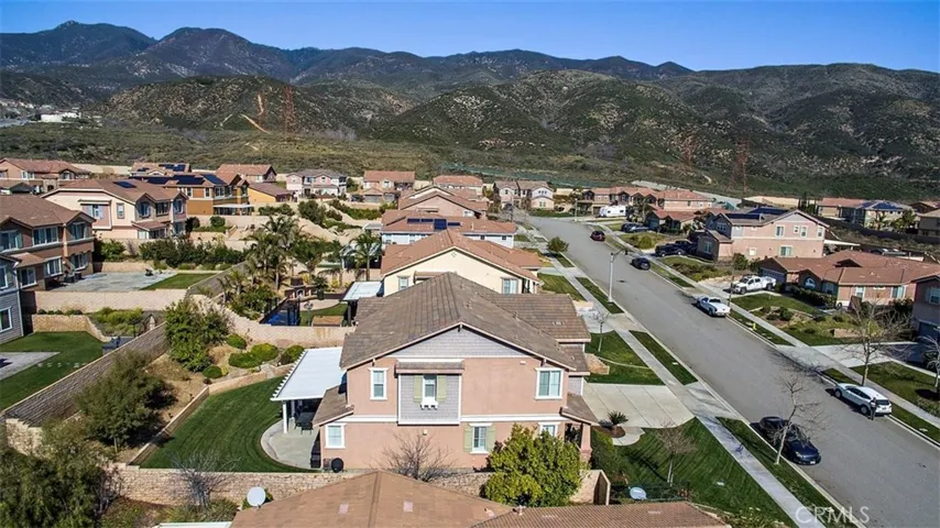 4840 Thornbush Way, Fontana, California 92336