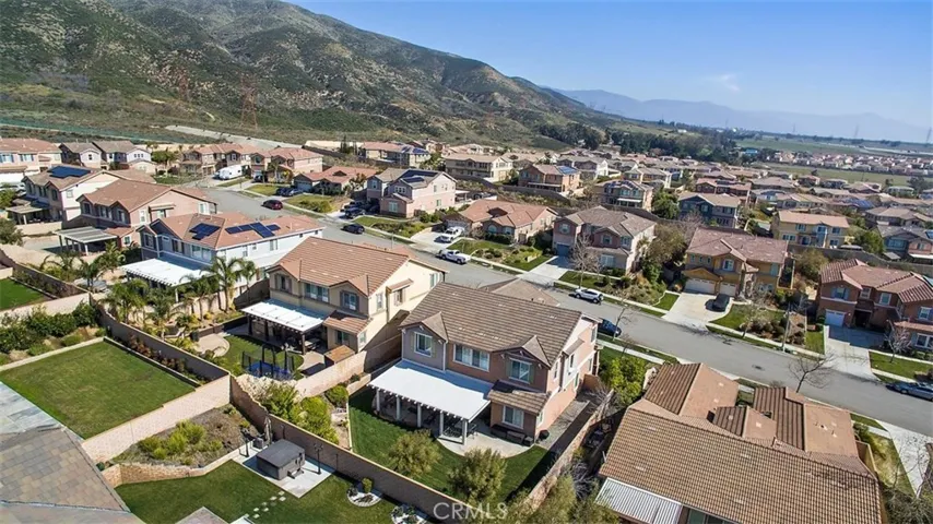 4840 Thornbush Way, Fontana, California 92336