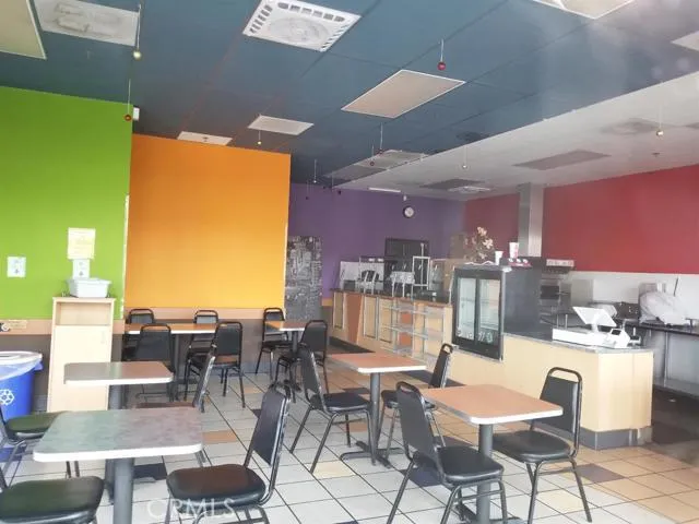 15617 Roy Rogers Drive 103, Victorville, California 92392