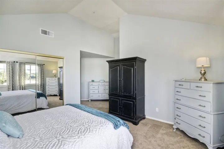 1072 Normandy Hill Lane, Encinitas, California 92024