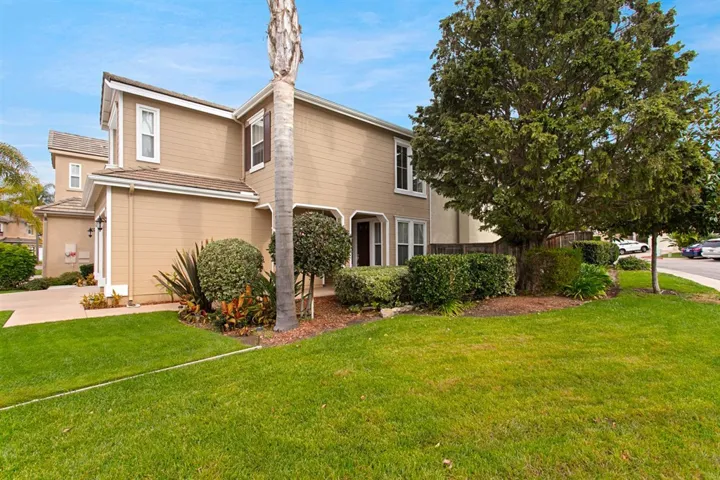 1431 Enchante Way, Oceanside, California 92056