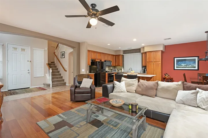 1431 Enchante Way, Oceanside, California 92056