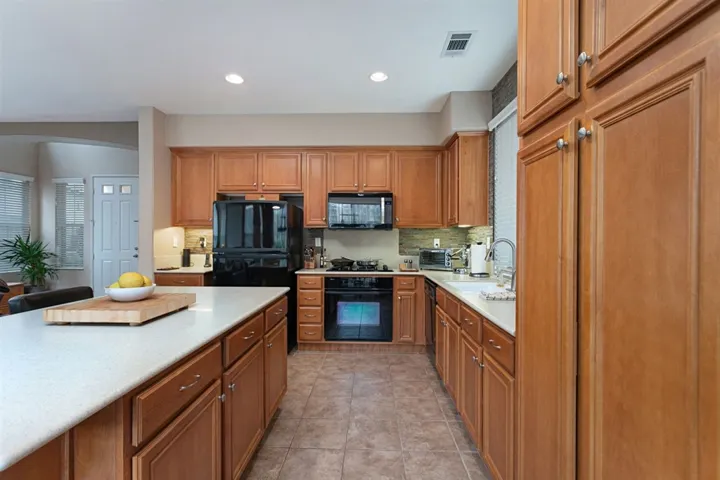 1431 Enchante Way, Oceanside, California 92056