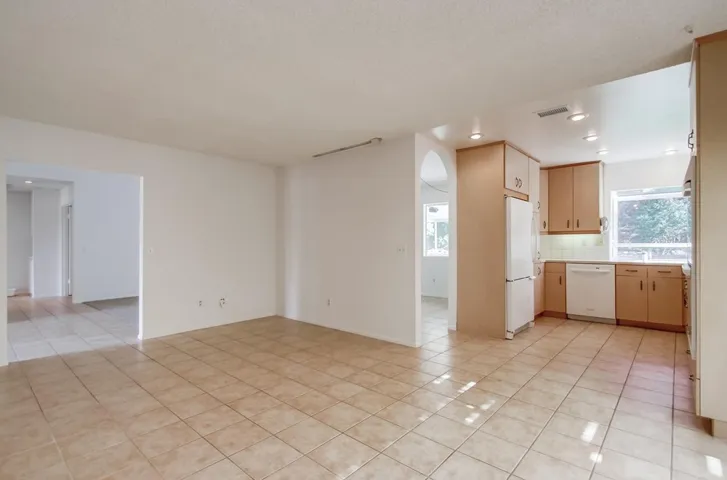 7828 Quebrada Circle, Carlsbad, California 92009