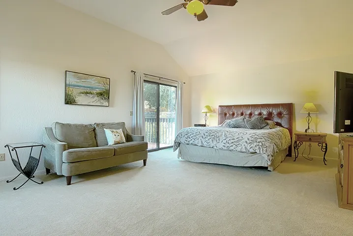 7642 Nueva Castilla Way, Carlsbad, California 92009