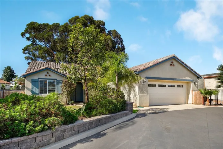1733 Rock Springs Rd, San Marcos, California 92069