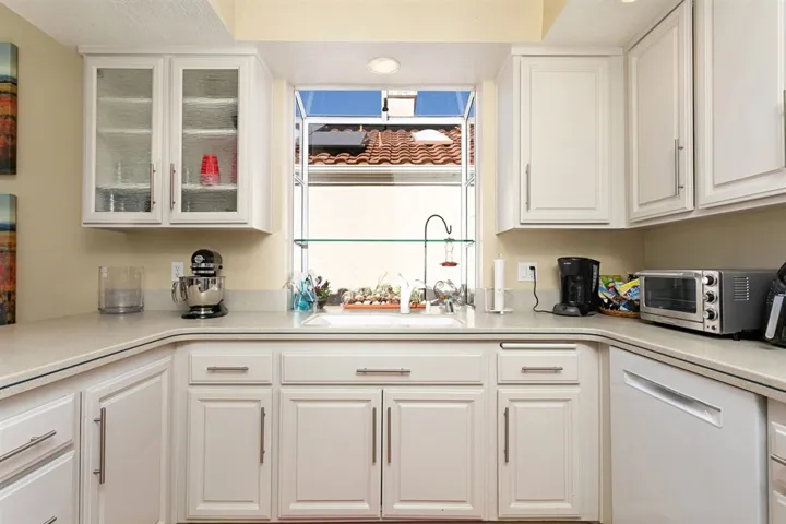 1251 Via San Jacinto, San Marcos, California 92078