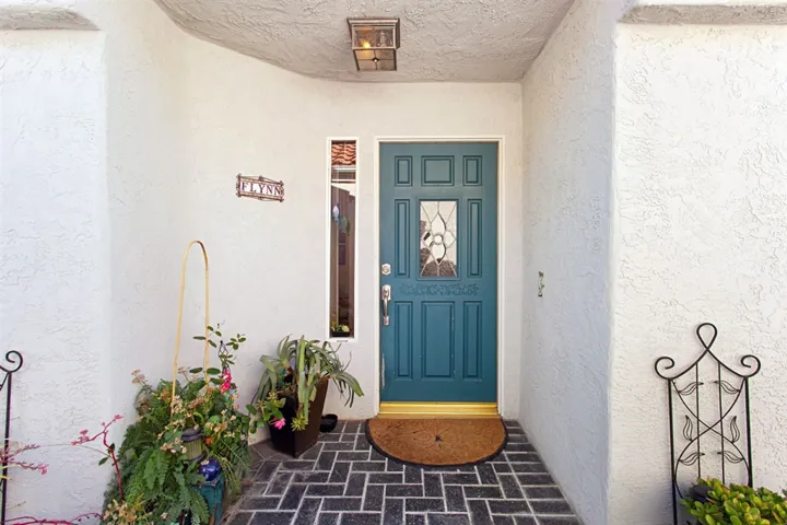 1251 Via San Jacinto, San Marcos, California 92078