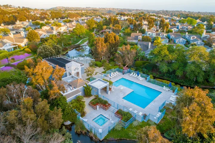 826 Daphne Ct, Carlsbad, California 92011