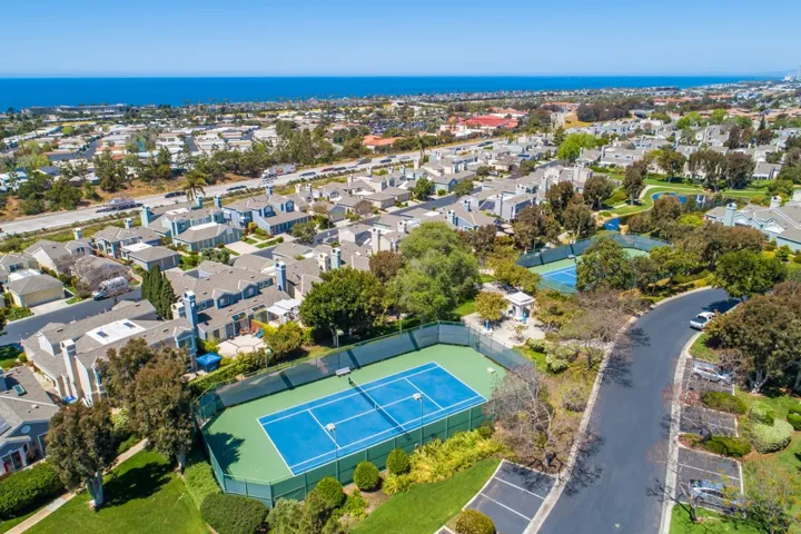 826 Daphne Ct, Carlsbad, California 92011