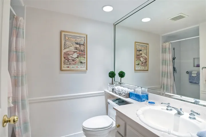 826 Daphne Ct, Carlsbad, California 92011