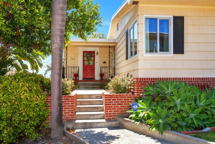 3625 Curtis Street, San Diego, California 92106