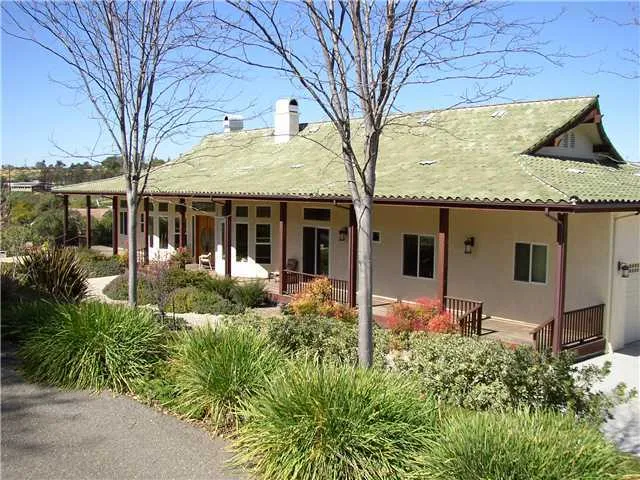 30351 Bella Linda Drive, Valley Center, California 92082