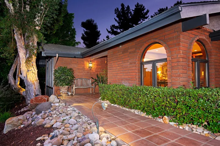 1678 Guava Ln., El Cajon, California 92020