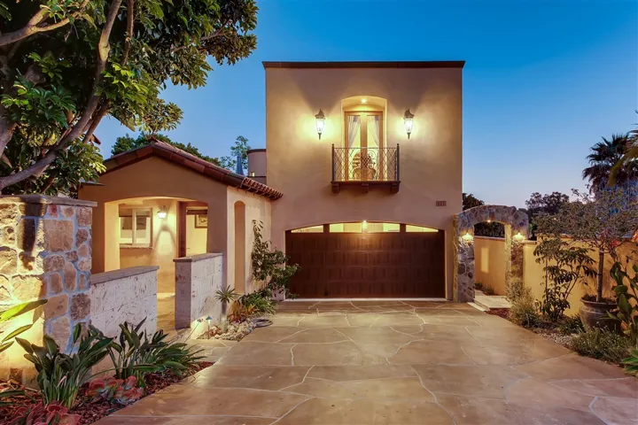 817 Genevieve Street, Solana Beach, California 92075