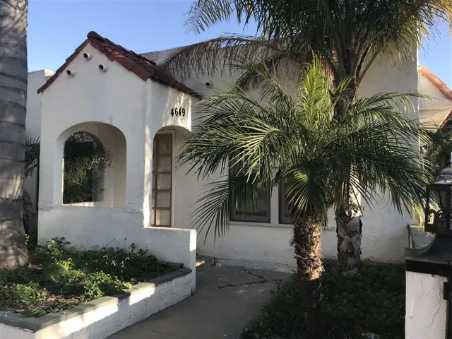 4649 33rd, San Diego, California 92116