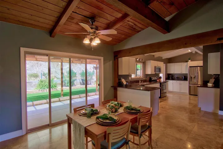 3263 Via Altamira, Fallbrook, California 92028