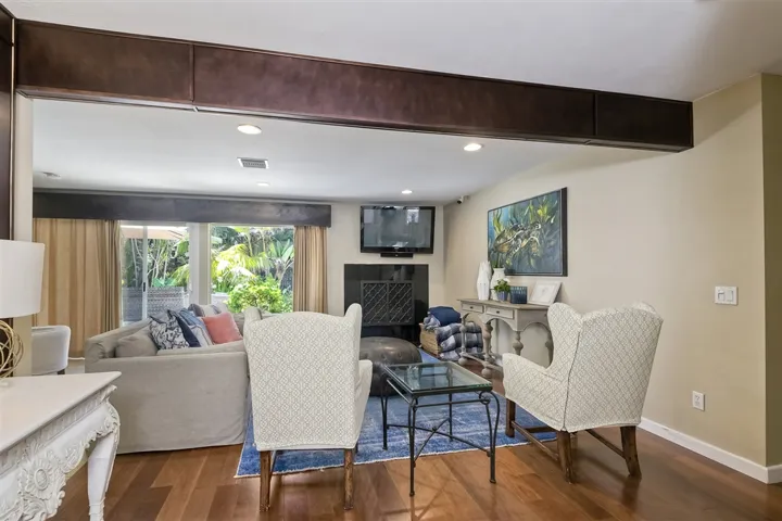 1636 Burgundy Road, Encinitas, California 92024
