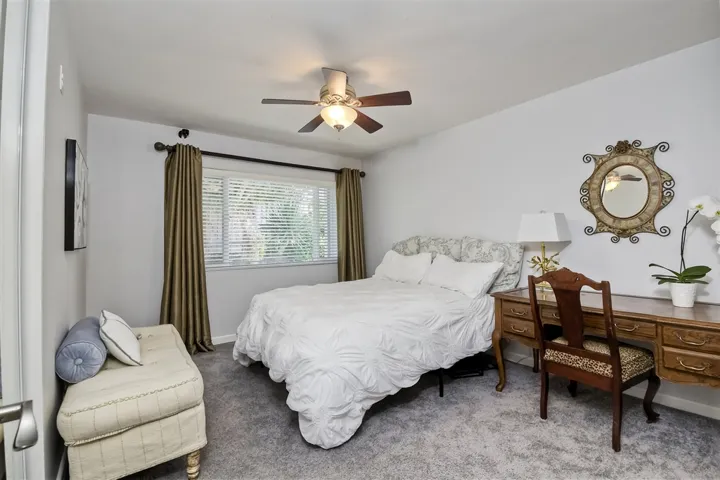 1636 Burgundy Road, Encinitas, California 92024