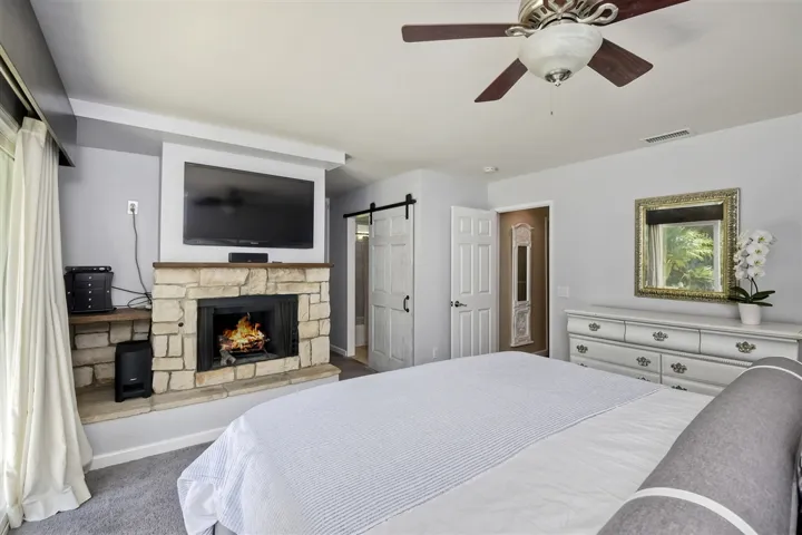 1636 Burgundy Road, Encinitas, California 92024