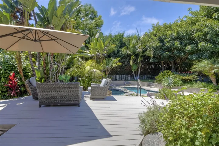 1636 Burgundy Road, Encinitas, California 92024