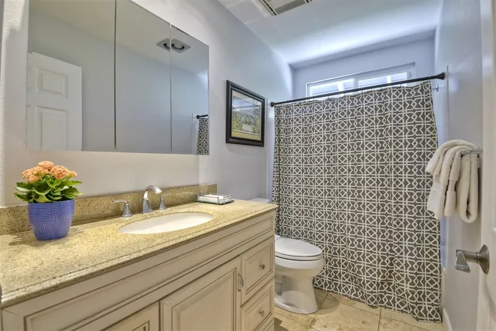 1636 Burgundy Road, Encinitas, California 92024