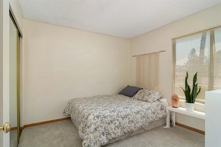 6634 Winding Creek Dr, San Diego, California 92119