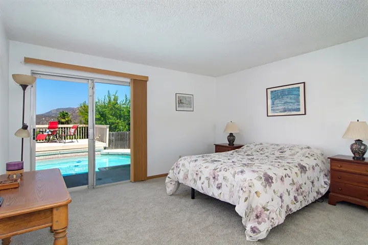6634 Winding Creek Dr, San Diego, California 92119