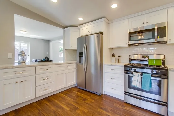 341 Bandini Place, Vista, California 92083