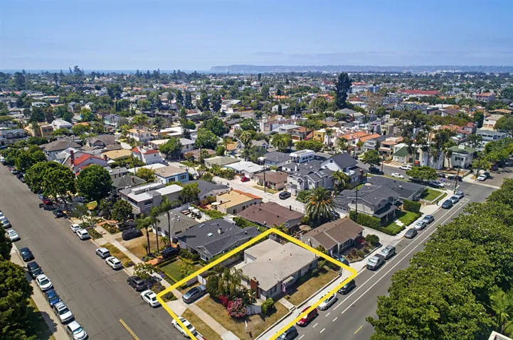 1424 2nd Street, Coronado, California 92118