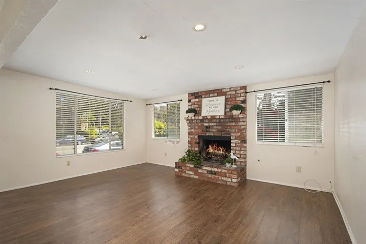 1424 2nd Street, Coronado, California 92118