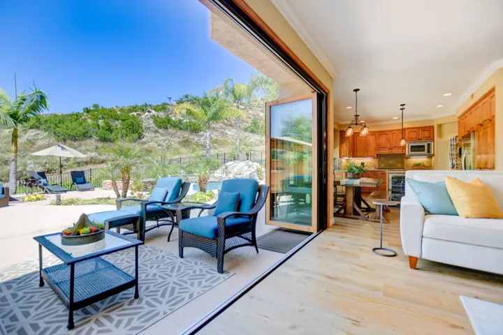 2332 Monarch Ridge Cir, El Cajon, California 92019