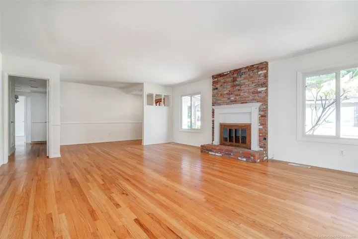 4298 Avon Drive, La Mesa, California 91941
