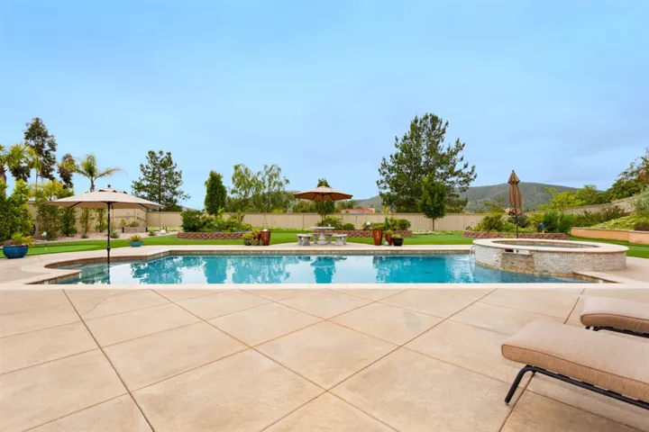 767 Turtle Point Way, San Marcos, California 92069