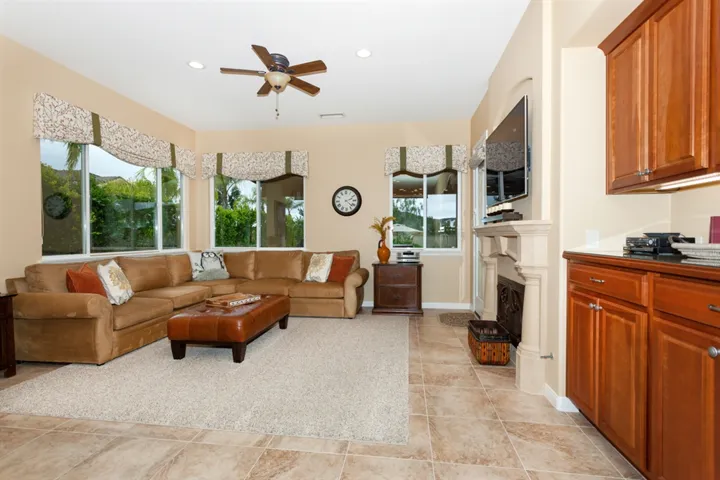 767 Turtle Point Way, San Marcos, California 92069