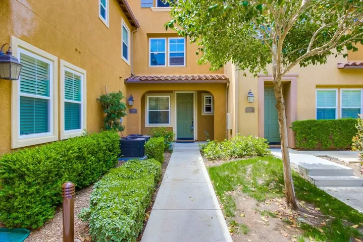 17011 Calle Trevino 3, San Diego, California 92127